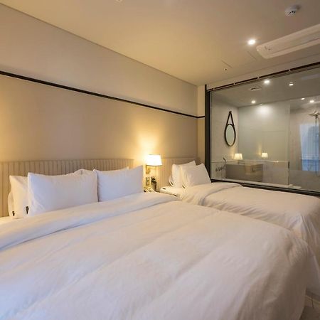Browndot Hotel Guseo Busan Buitenkant foto