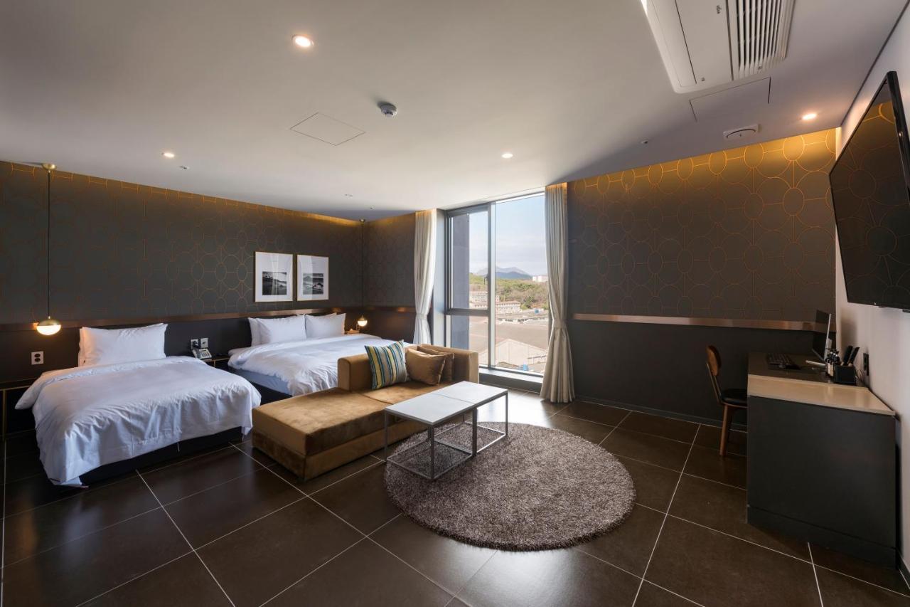 Browndot Hotel Guseo Busan Buitenkant foto