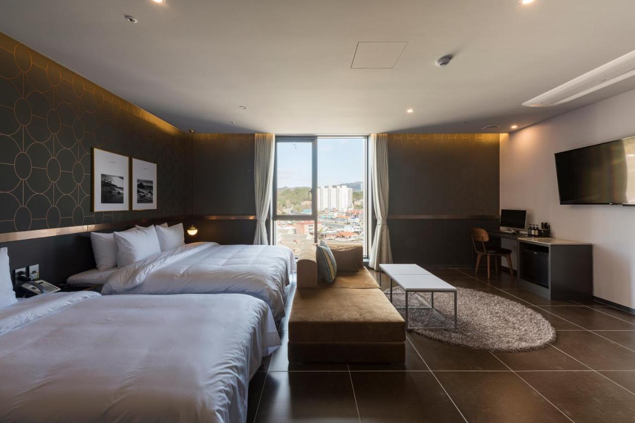 Browndot Hotel Guseo Busan Buitenkant foto